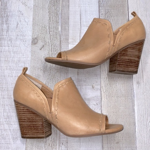 Lucca Lane Anna booties size 10M - Picture 2 of 11